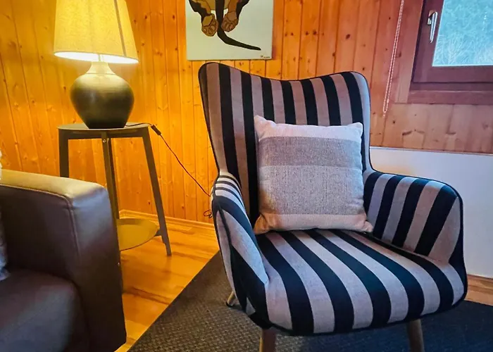 Holiday home Ferienhaeuschen 200 M Vom See, Mit Eigenem Garten, Urlaub Mit Hund In Der