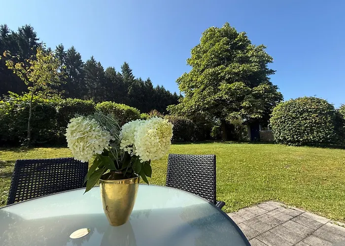 Holiday home Ferienhaeuschen 200 M Vom See, Mit Eigenem Garten, Urlaub Mit Hund In Der Postmuenster